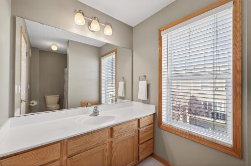 11323 Davenport Circle NE, D, Blaine, MN 55449