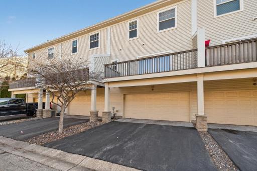 11323 Davenport Circle NE, D, Blaine, MN 55449
