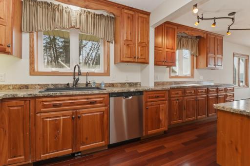 14783 Old Lake Road, Paynesville, MN 56362