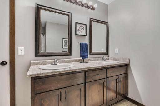 20506 150th Street NW, Elk River, MN 55330