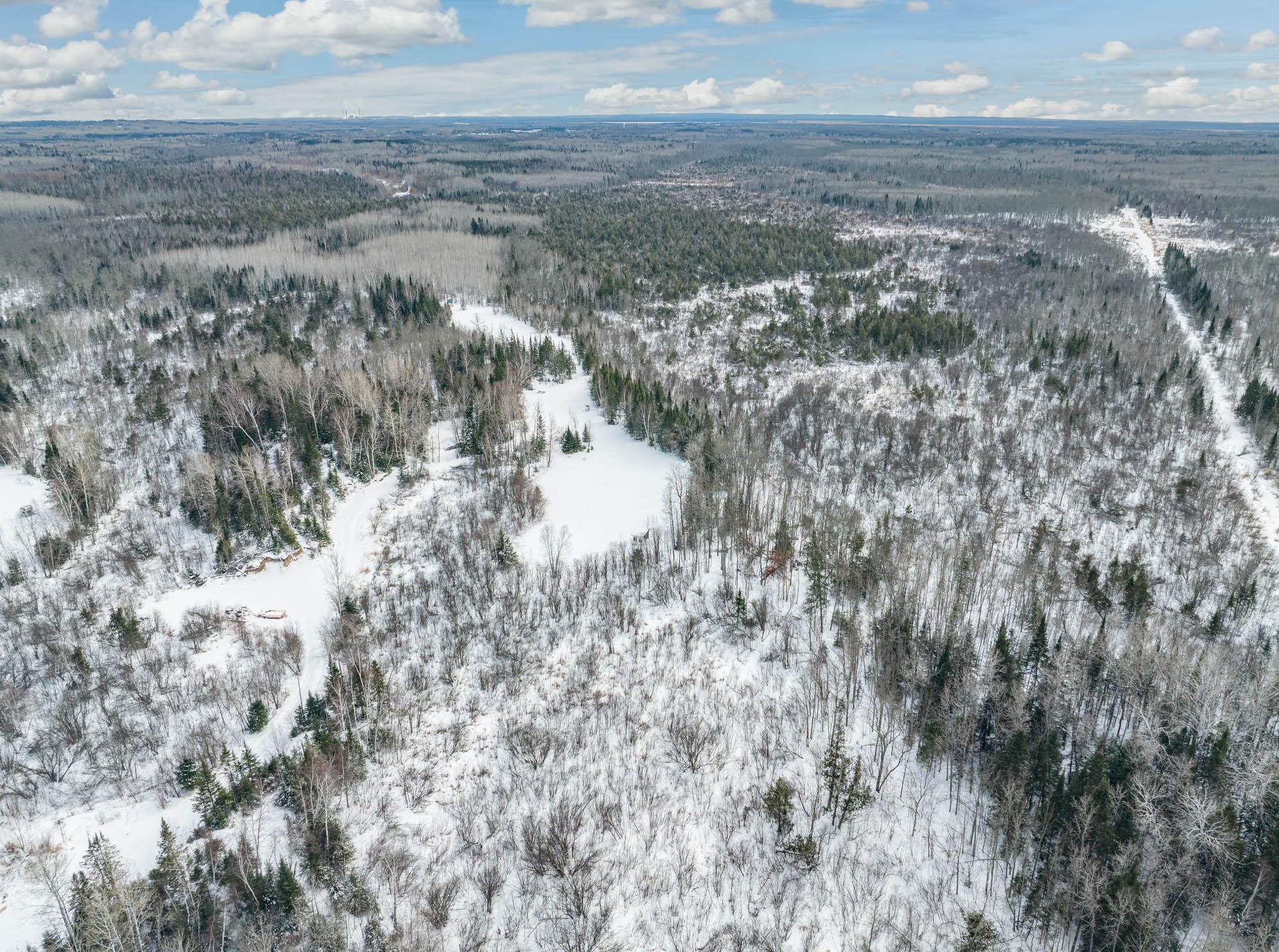 Adjoins public land
