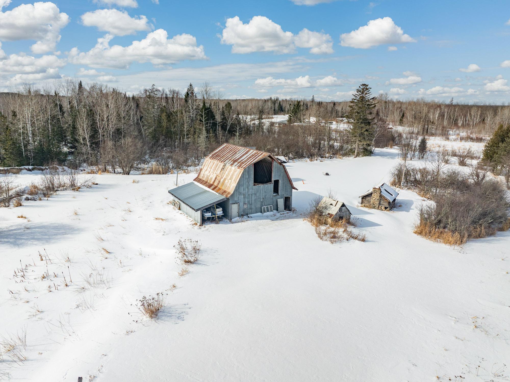 Barn