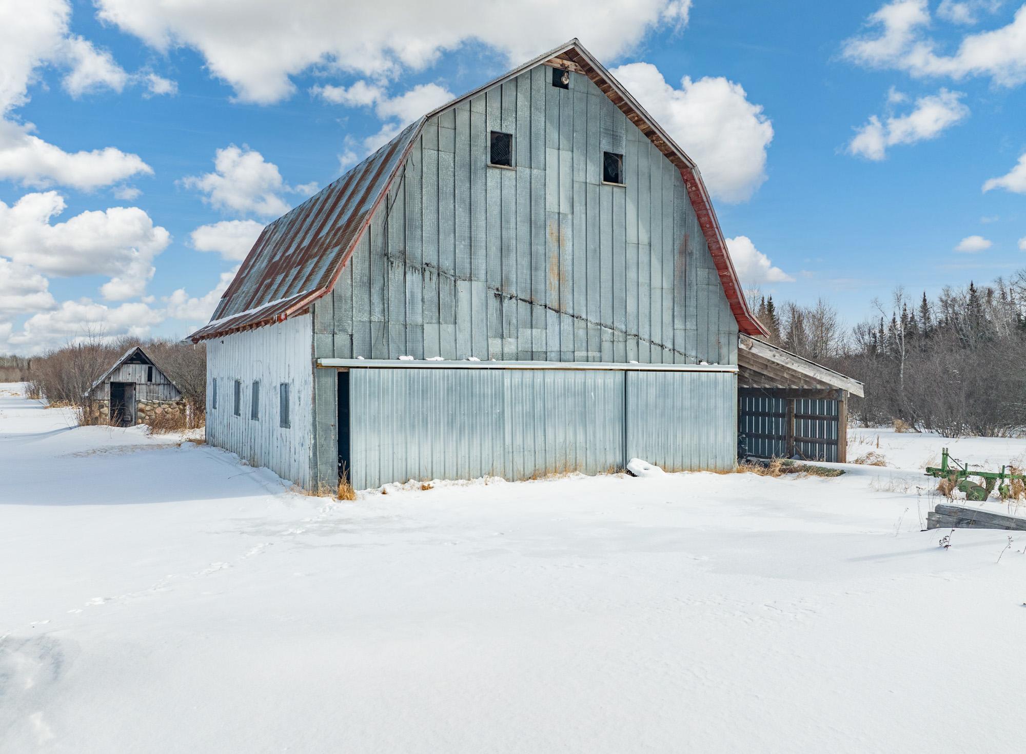Barn :)