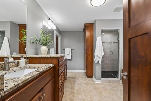 6030 Lanewood Lane N, Minneapolis, MN 55446