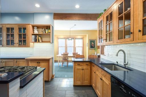 2219 22nd Avenue S, Minneapolis, MN 55404