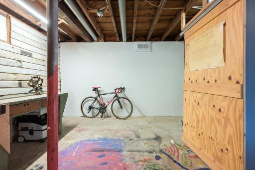 2219 22nd Avenue S, Minneapolis, MN 55404