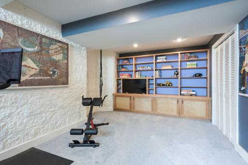 2219 22nd Avenue S, Minneapolis, MN 55404