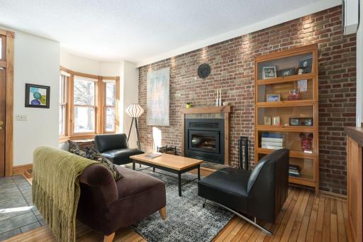 2219 22nd Avenue S, Minneapolis, MN 55404