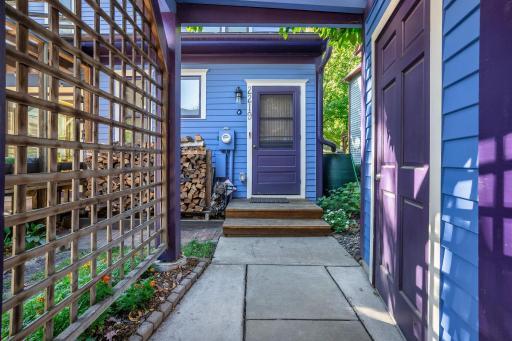 2219 22nd Avenue S, Minneapolis, MN 55404