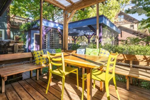 2219 22nd Avenue S, Minneapolis, MN 55404