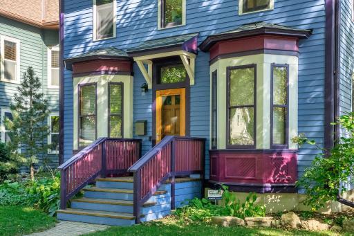 2219 22nd Avenue S, Minneapolis, MN 55404