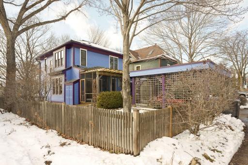 2219 22nd Avenue S, Minneapolis, MN 55404