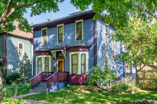 2219 22nd Avenue S, Minneapolis, MN 55404