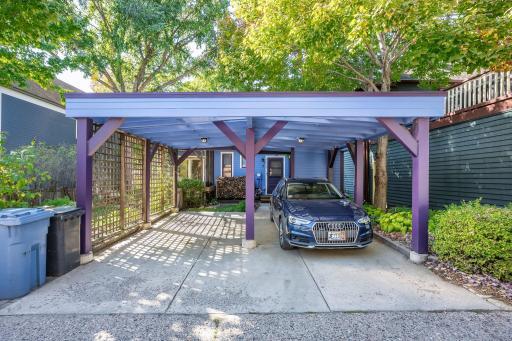 2219 22nd Avenue S, Minneapolis, MN 55404