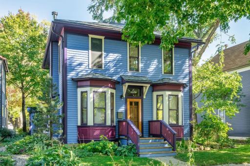 2219 22nd Avenue S, Minneapolis, MN 55404