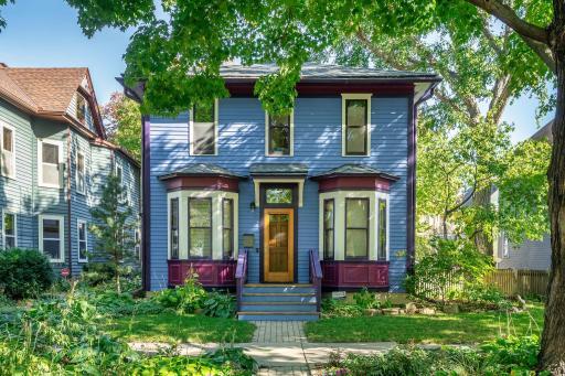 2219 22nd Avenue S, Minneapolis, MN 55404