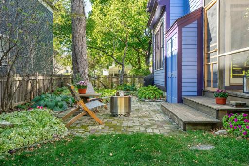 2219 22nd Avenue S, Minneapolis, MN 55404