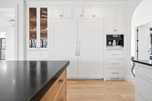 15540 52nd Place N, Minneapolis, MN 55446