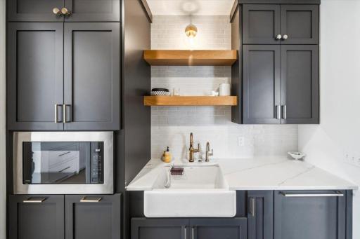 15540 52nd Place N, Minneapolis, MN 55446