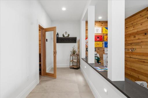15540 52nd Place N, Minneapolis, MN 55446