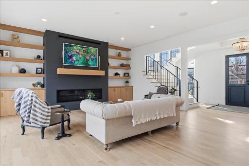 15540 52nd Place N, Minneapolis, MN 55446