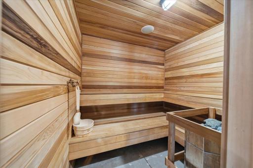 15540 52nd Place N, Minneapolis, MN 55446