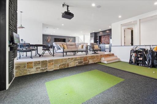 15540 52nd Place N, Minneapolis, MN 55446