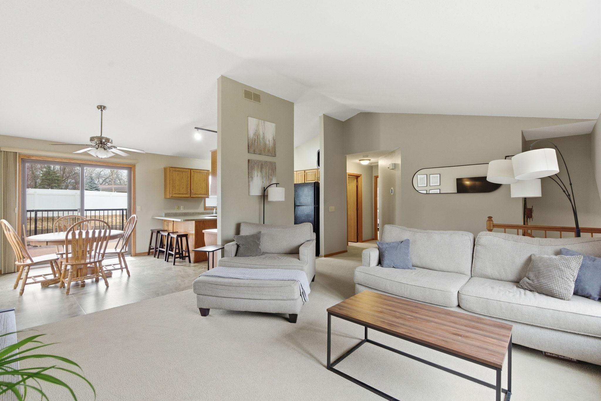 17-web-or-mls-1837 Red River Trail-17.jpg