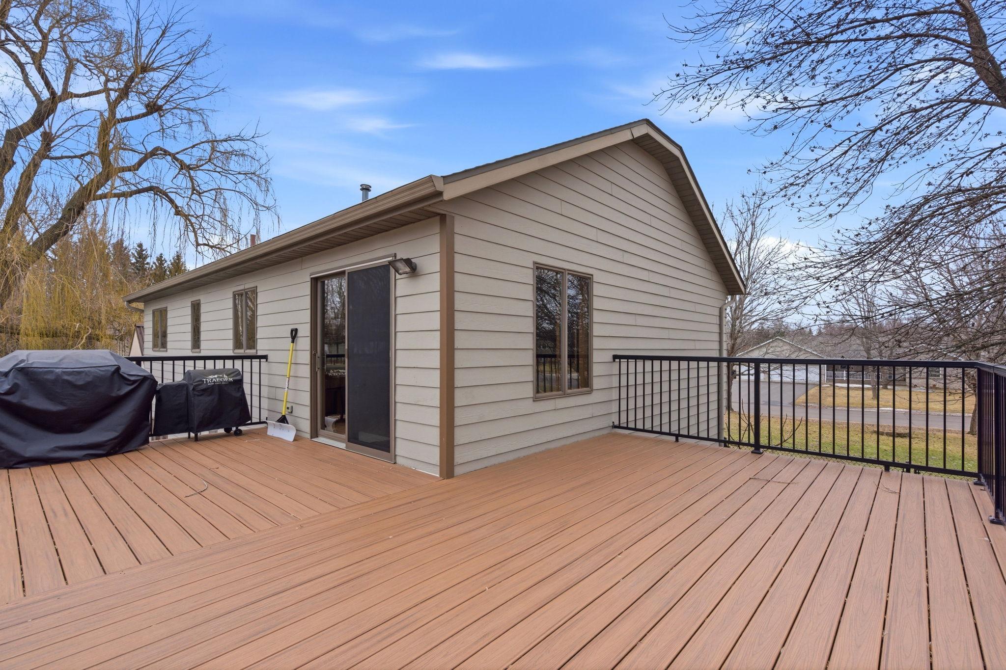 6-web-or-mls-1837 Red River Trail-6.jpg