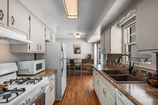 900 79th Avenue NE, Minneapolis, MN 55432