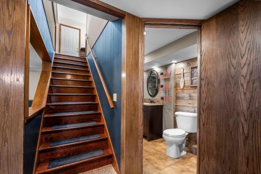 900 79th Avenue NE, Minneapolis, MN 55432