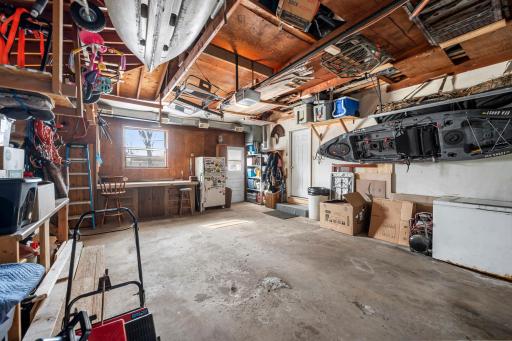 900 79th Avenue NE, Minneapolis, MN 55432