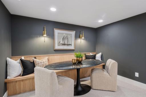 105 Walker Avenue N, Wayzata, MN 55391