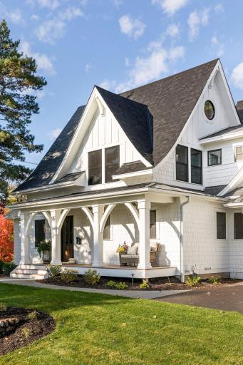 105 Walker Avenue N, Wayzata, MN 55391