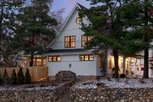 105 Walker Avenue N, Wayzata, MN 55391