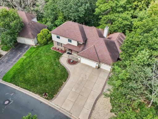 78-web-or-mls-Danbury Path-S0608-076.jpg