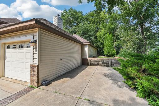 77-web-or-mls-Danbury Path-S0608-075.jpeg