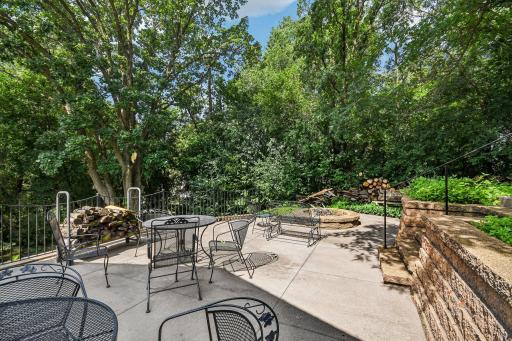 73-web-or-mls-Danbury Path-S0608-071.jpeg