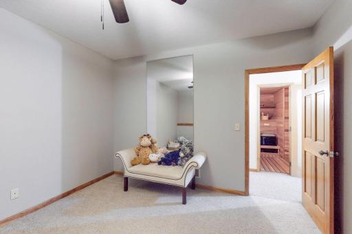 1676 Isabella Parkway, Chaska, MN 55318