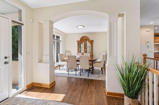 1676 Isabella Parkway, Chaska, MN 55318