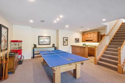 1676 Isabella Parkway, Chaska, MN 55318