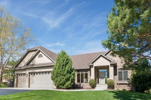 1676 Isabella Parkway, Chaska, MN 55318