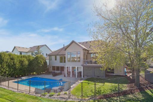 1676 Isabella Parkway, Chaska, MN 55318