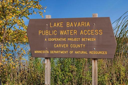 Want to kayak, canoe or fish? Pop over to the Lake Bavaria public access and enjoy.