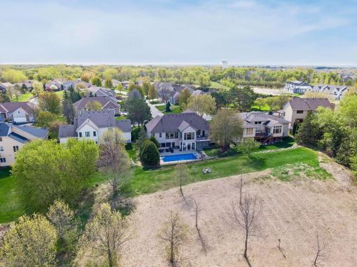 1676 Isabella Parkway, Chaska, MN 55318