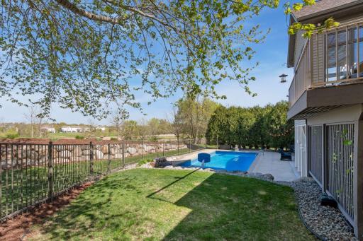 1676 Isabella Parkway, Chaska, MN 55318
