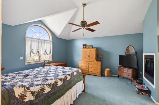 24_19430_Marmoset_St_NW24_mls.jpg