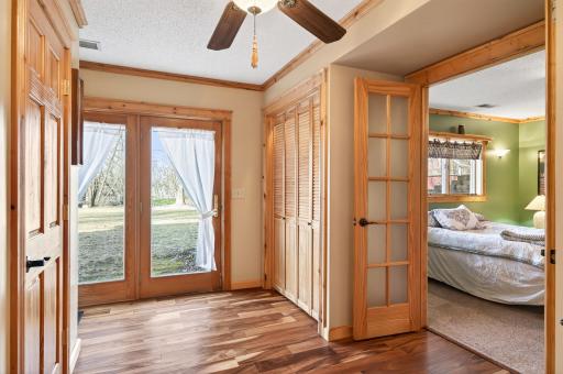 33_19430_Marmoset_St_NW33_mls.jpg