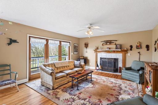 15_19430_Marmoset_St_NW15_mls.jpg