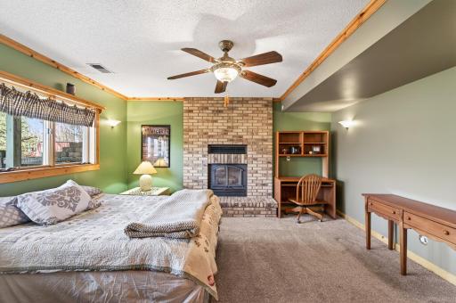 34_19430_Marmoset_St_NW34_mls.jpg